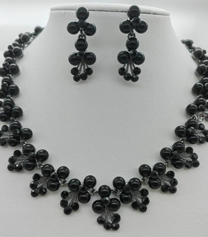 Obsidian Royal Elegance Set