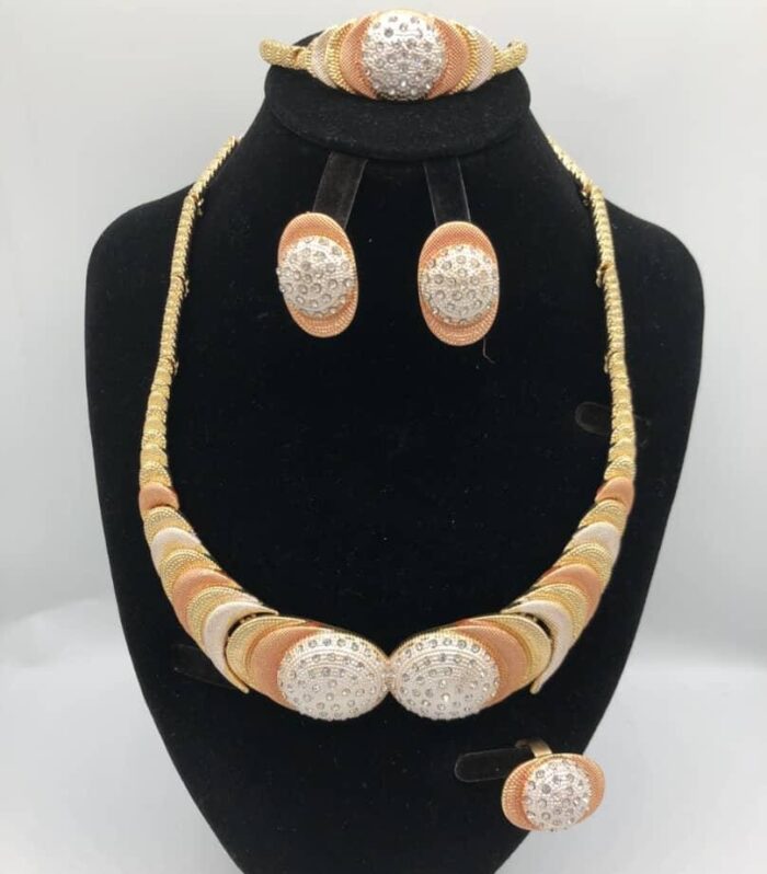 Empress Elegance Royal Set